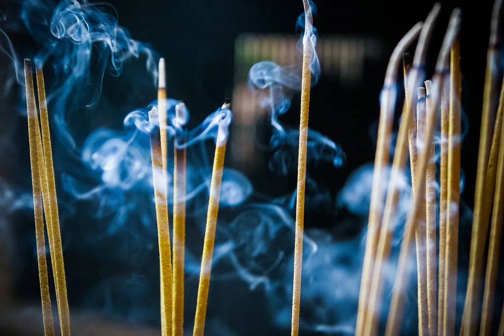 Incense Sticks Fragrance Manufacturer